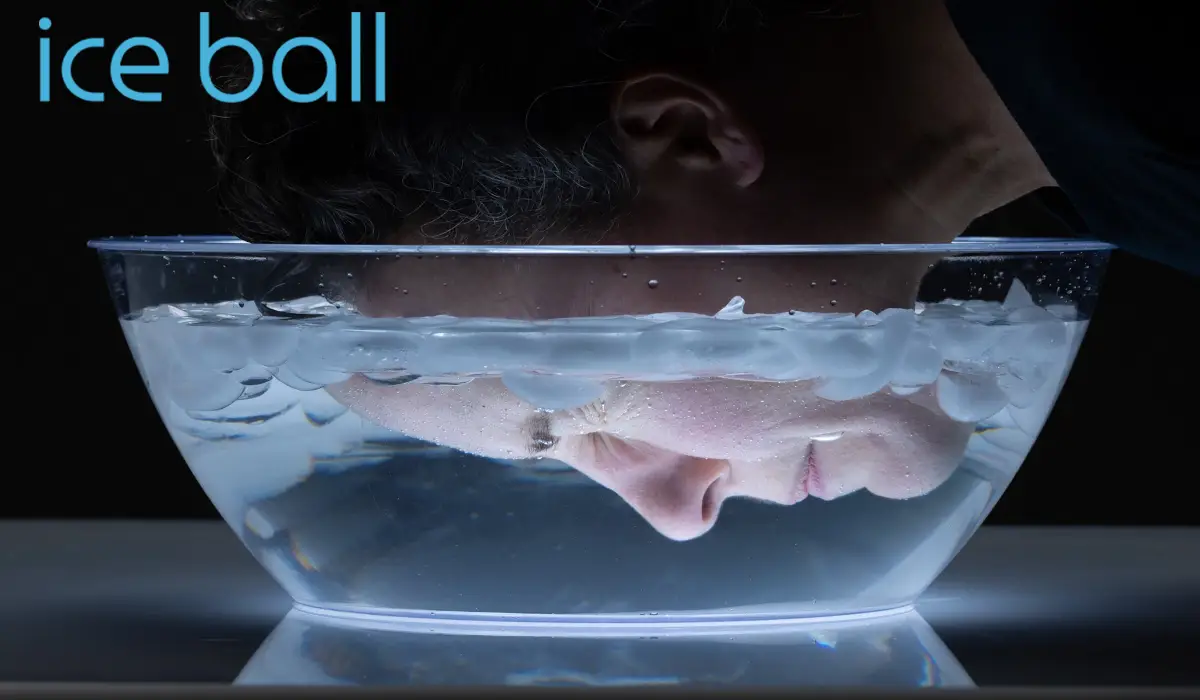 جوانسازی خانگی پوست با آیس بال